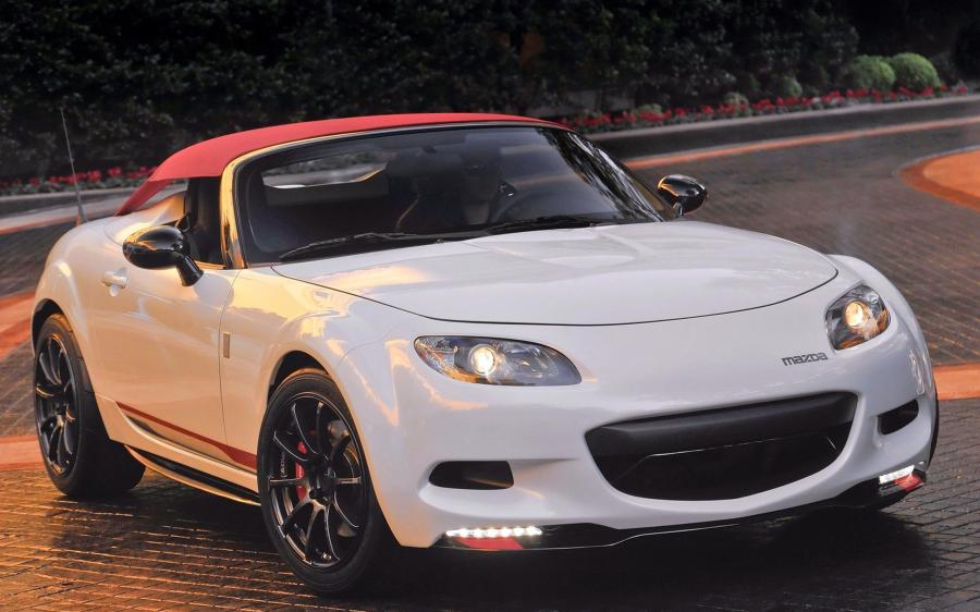  Mazda MX-5 Spyder Concept 2011 года  (фото 21 из 21)